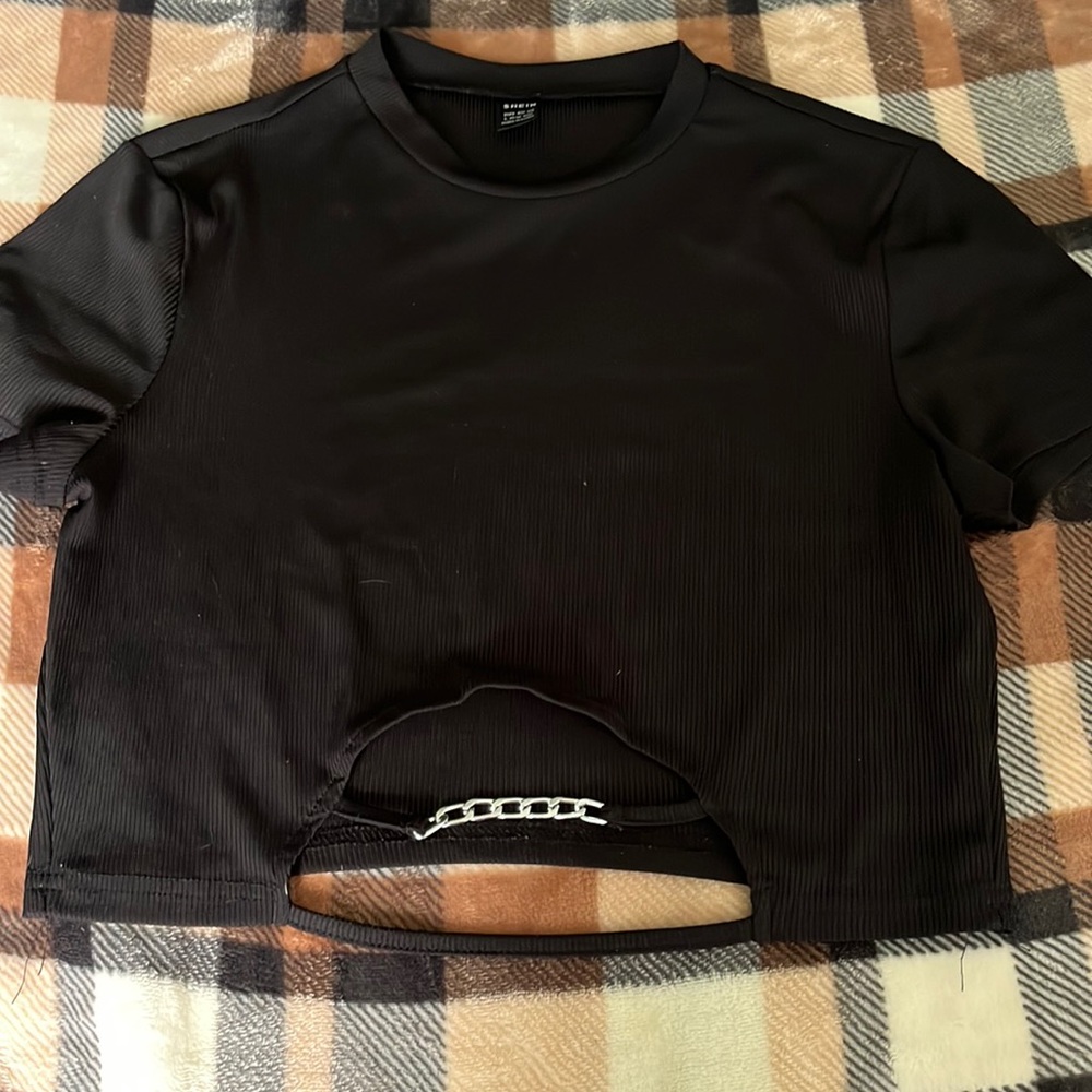 crop top shirt